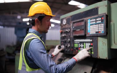 Fabricación a la Medida en la Instalación de Equipos de Control para Equipos Industriales